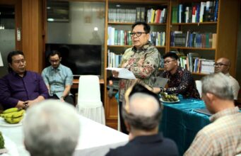 Satu Tahun Paseban 17.000 Pohon untuk Bumi Setahun Paseban 17.000 Pohon Telah Ditanam