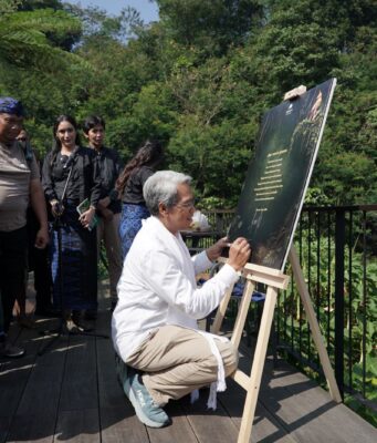 Paseban Foundation dan Kemenhut Perkuat Konservasi Satwa di Lanskap Megamendung Kemenhut Resmikan Fasilitas Konservasi di Megamendung, Dua Elang Jawa Dilepas ke Habitat