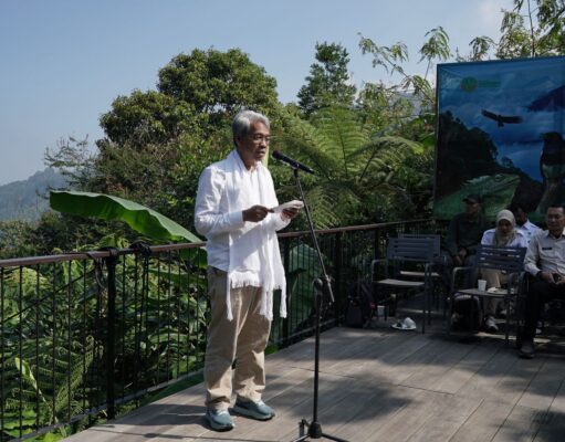 Dua Elang Jawa Kembali ke Alam, Megamendung Perkuat Peran Konservasi Satwa Kemenhut Resmikan Lembah Aviary, Rusa Timor dan Elang Jawa Jadi Sorotan